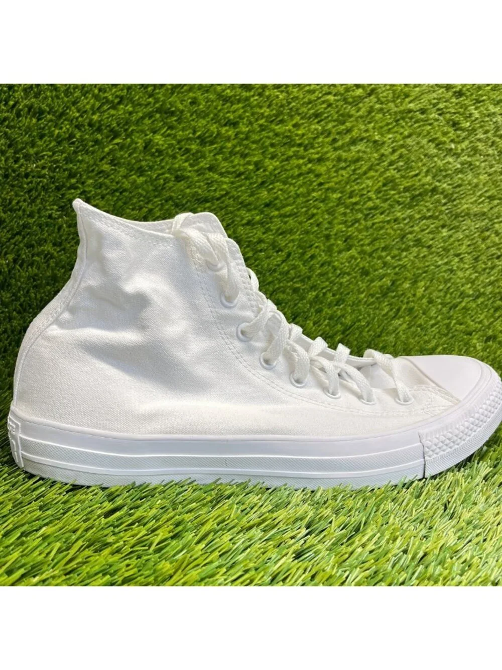 Converse Chuck Taylor All Star High Mens Size 12 White Athletic Shoes Sneakers